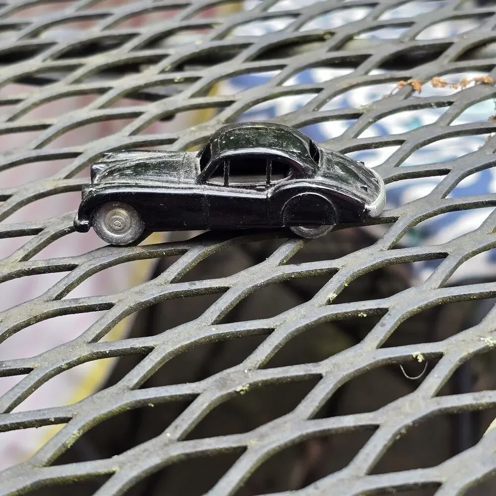Matchbox Series A Moko Lesney No. 32 Black Jaguar Toy Car 1992 Made in Thailand